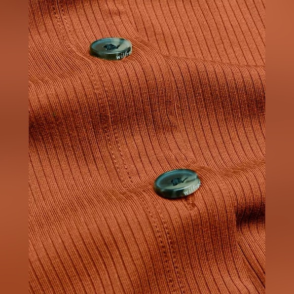 ARITZIA Wilfred Neptune Long sleeve Top Cardigan Rich Chestnut Large - Picture 2 of 11